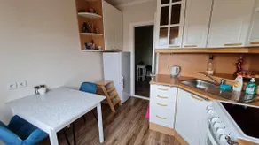 Stylish Studio with Panoramic Views - Image 5
