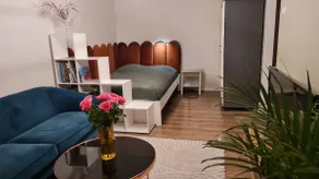 Stylish Studio with Panoramic Views - Image 2