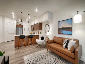 Luxury 1-bed in Brickyard - Image 4