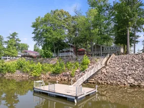 The Green Dock River Cabin - Image 2