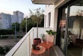 Duplex with balneo & office, direct access to CDG/Paris - Image 4