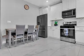 New & Spacious House in Stanton - Image 5
