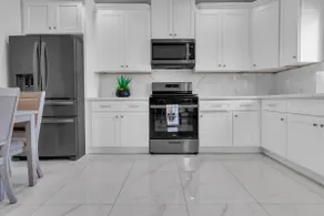 New & Spacious House in Stanton - Image 3