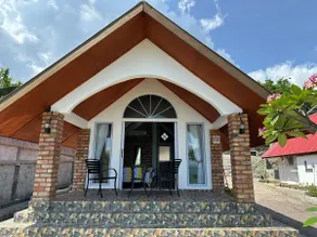 Private Villa on the water - Image 2