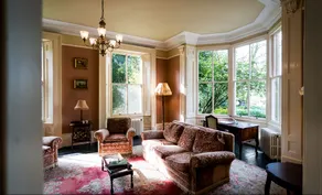 Charming 18th Century property - Image 2