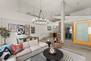 Designer Loft Penthouse in the Heart of Downtown - Image 2