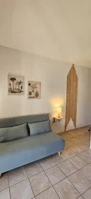 Beachfront apartment - pool - Image 2