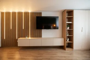 Host House - Image 2