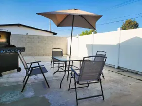 Charming 3BR/1BA Home – Minutes to Disneyland + - Image 3
