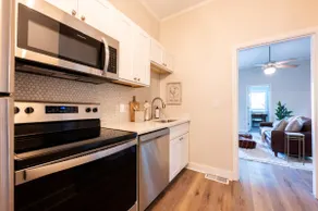 Greenville Home Minutes from Downtown! - Image 4