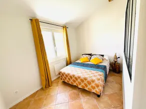 2 Cozy Rooms - Image 4
