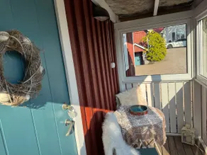 Cozy Country Cottage + Sauna - Image 4