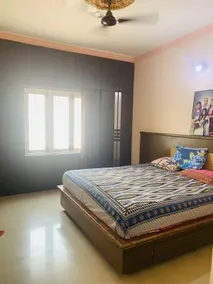 2bhk house at 1st floor fully furnished, with ACs - Image 3