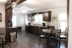 Downtown Home - Image 5