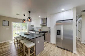 Coastal Getaway in La Marque close to Galveston! - Image 5