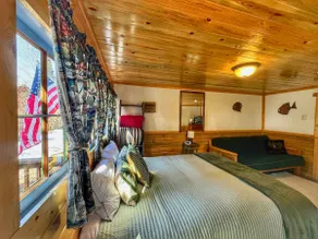 Historic Grand Lake Stay | Walk to Everything - Image 4