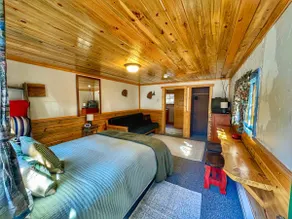 Historic Grand Lake Stay | Walk to Everything - Image 2