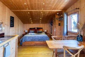 ”Grand Cru” Chalet & Spa - Between Duvet & Bubbles - Image 3