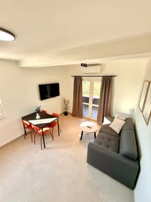 Cloud9 - Cozy One-Bedroom Apartment - Image 3