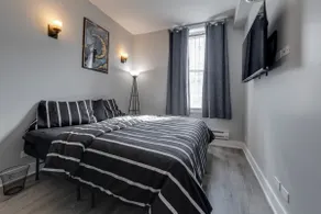 Wrigley Wonderland - Sleeps 1-4 - Image 3