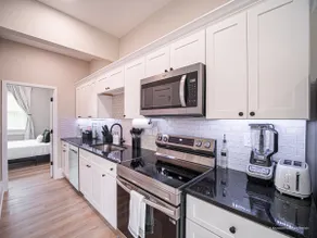 The Maison at Marietta Square - Image 5