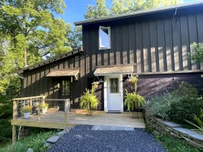 Creekside home 20 min to Cornell - Image 2
