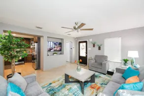 Spacious 5 BR Getaway with A Serenity Backyard! - Image 4