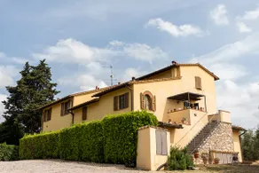 Apt in the Florentine hills with a view and terrace - Image 2