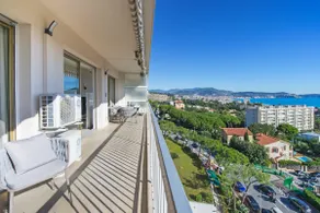 NICE 360 Skyline Panorama - Image 5