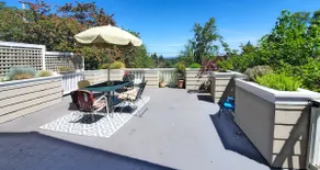 Large Deck, View, Yard, Family + Pet Friendly - Image 3