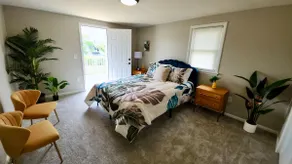 Spacious 5BR Family Home - Image 3