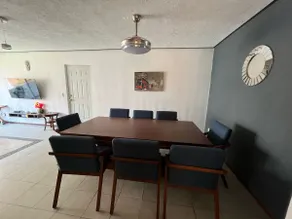 Family-friendly and central apartment - Image 3