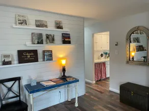 Cozy Country Abode - Image 4