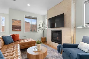Modern Walkable 4BR | Spacious Central Stay - Image 2