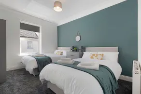 Charming 4-Bedroom Retreat in Blyth - Image 4