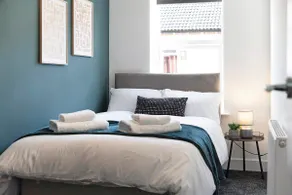 Charming 4-Bedroom Retreat in Blyth - Image 3