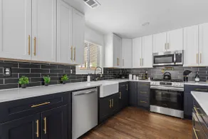 3BR Entertainment Home Near Braves, Sleeps 10 - Image 3