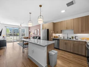 Modern 1BR/1BA POOL+Gym @ Austin - Image 5