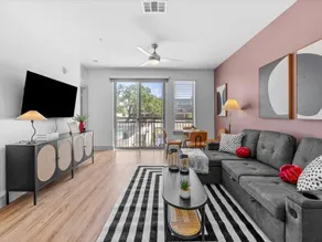 Modern 1BR/1BA POOL+Gym @ Austin - Image 3