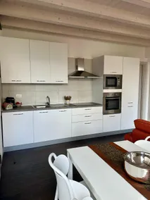 Marybeth Relaxation and comfort in Iseo with a lake view - Image 2