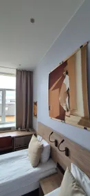 Privately managed room in a hotel building - Image 2