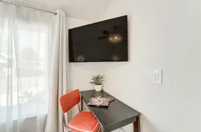 Studio @ Gathering Place/Brookside - Image 3