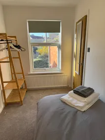 Beautiful two bed terraced home - Image 4