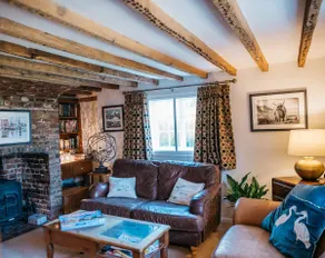 Abbey Gate Cottage, Faversham Near to Whitstable - Image 3