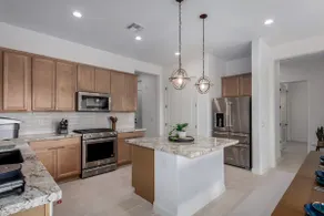 Luxe 4BR Retreat w/ Pool, Hot Tub & Sunset Views - Image 4