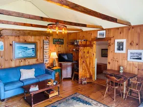 Lakefront Cabin, Quiet Location - Image 5