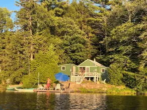 Lakefront Cabin, Quiet Location - Image 4