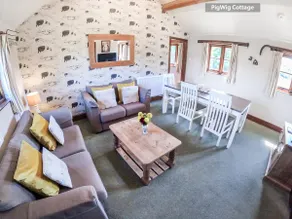 Beeches Farmhouse Country Cottages & Rooms - Image 2