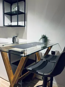 Renovated Central Flat - Image 2
