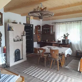 Traditional Bucovina House - Image 4